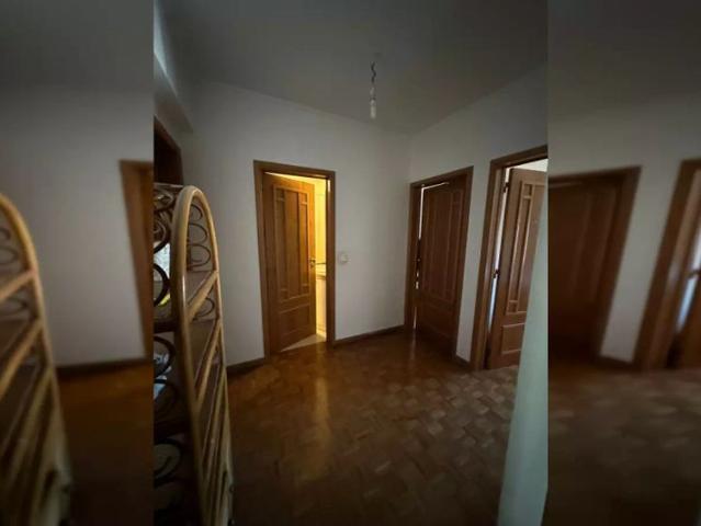 3 bedroom apartment for rent in Lisbon