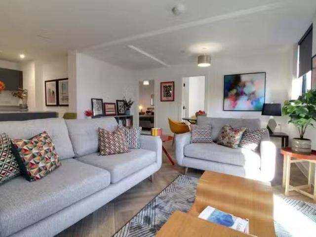 3 bedroom apartment for rent in Lockside Wharf, Scotland Stree.