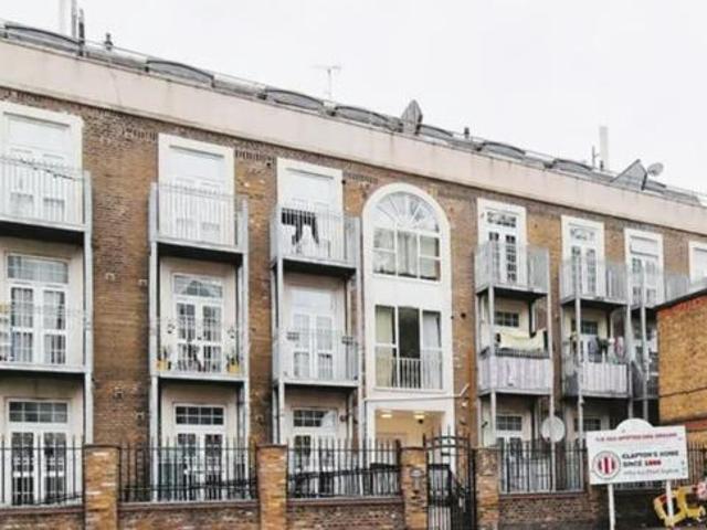 3 Bedroom Apartment For Rent In London