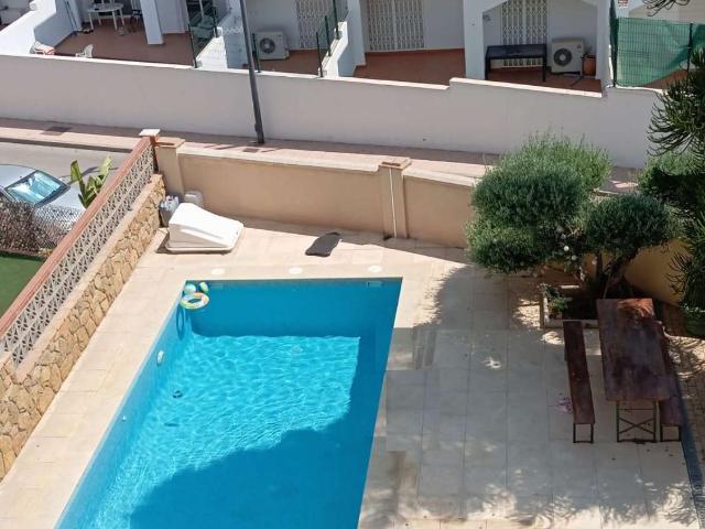3 bedroom apartment for rent in palomares