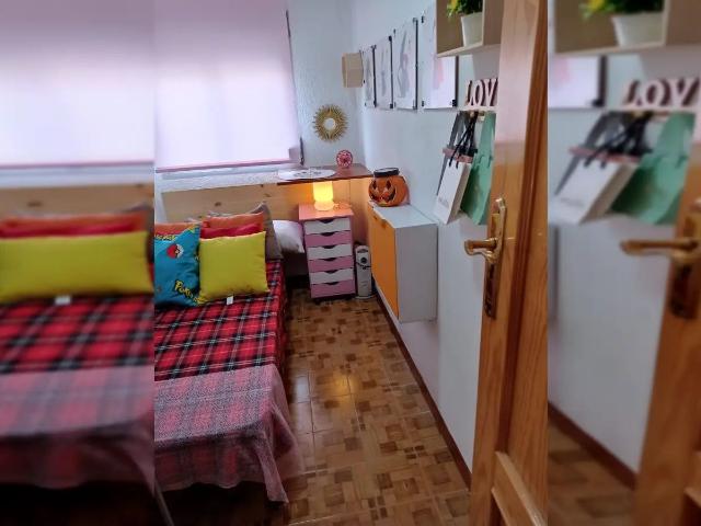 3 bedroom apartment for rent in Peñamefecit Estación