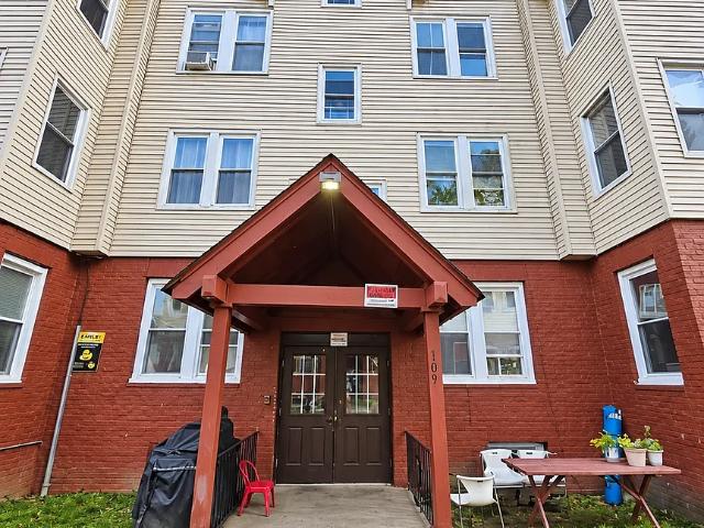 3 Bedroom Apartment for Rent in Plainfield, NJ Unit E