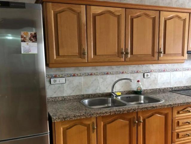 3 bedroom apartment for rent in Plaza de Toros Doctores San Lázaro, bills included
