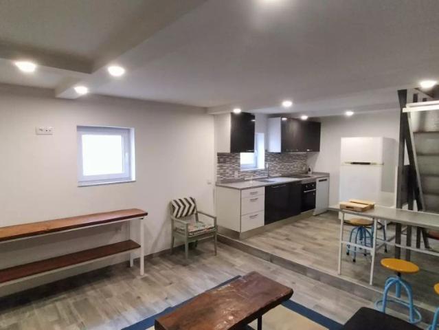3 bedroom apartment for rent in Porto, bills included