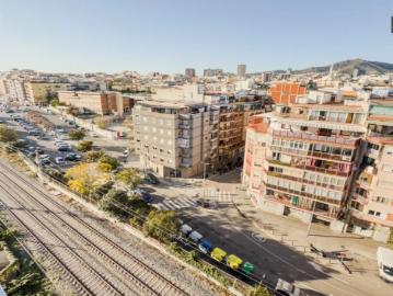 3 bedroom apartment for rent in Sant Josep, L'Hospitalet de Llobregat