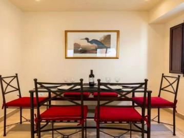 3 bedroom apartment for rent in Santa Cruz, bills included