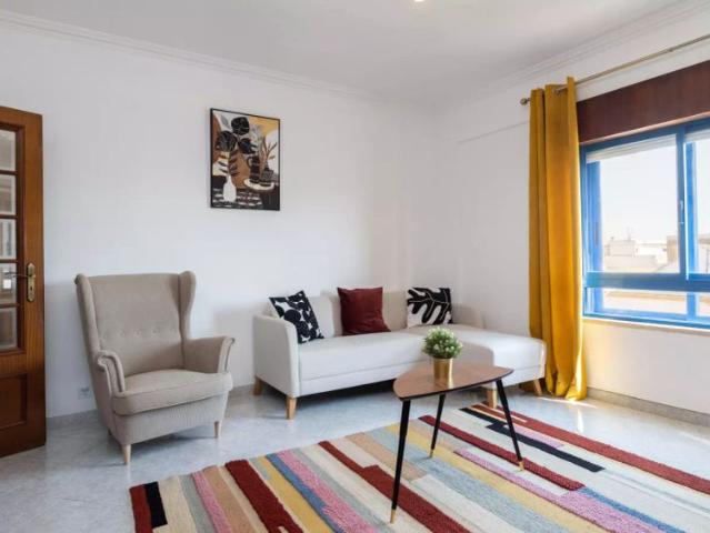 3 bedroom apartment for rent in Setúbal