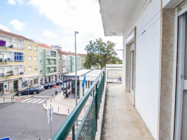 3 bedroom apartment for rent in Sintra, all bills included