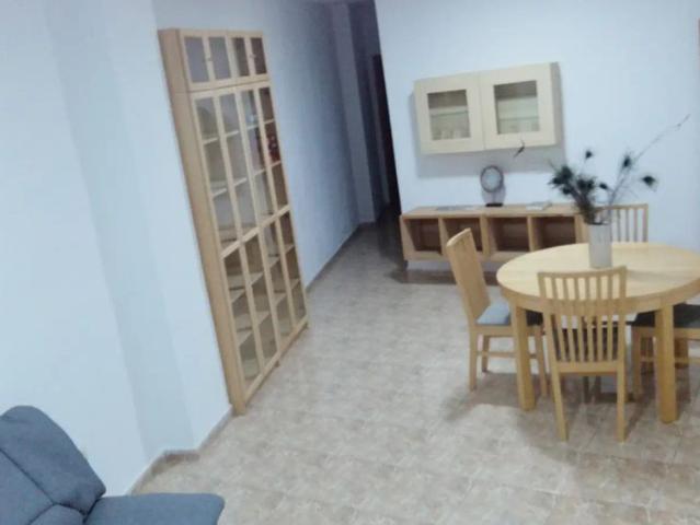 3 bedroom apartment for rent in Sobradillo, all bills included