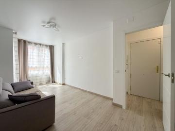 3 bedroom apartment for rent in the heart of Alicante