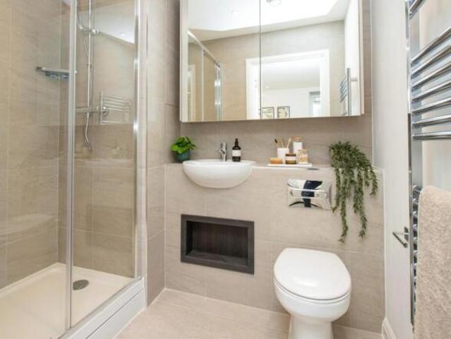 3 bedroom apartment for rent in The Parklands, Dartford, Kent, DA1