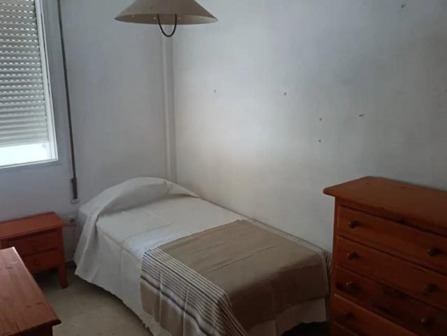 3 bedroom apartment for rent in Triana