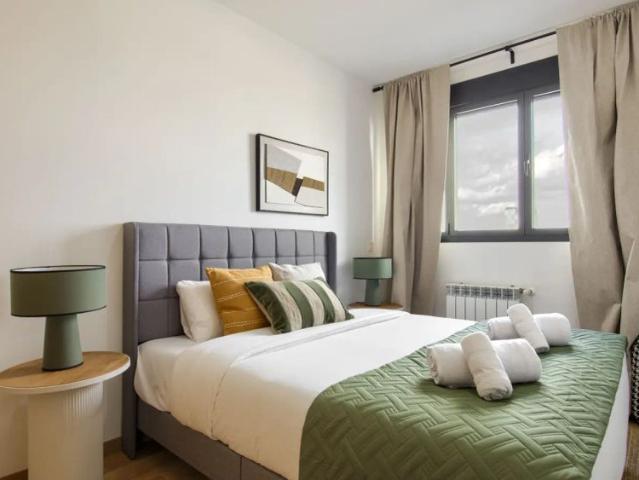 3 bedroom apartment for rent in Valdefuentes, all bills included