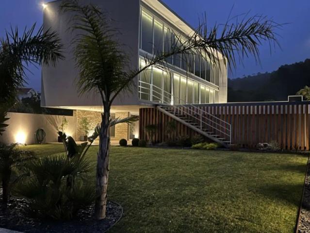 3 bedroom apartment for rent in Viana do Castelo, smoking and pets allowed