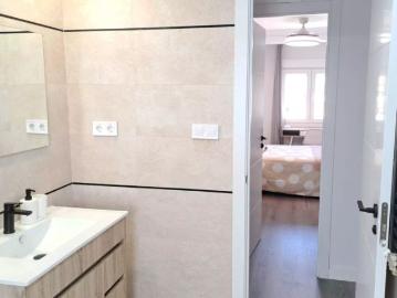3 bedroom apartment for rent in Zaragoza, bills included