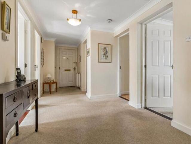 3 bedroom apartment for sale in Elderbank, Bearsden, Glasgow, G61