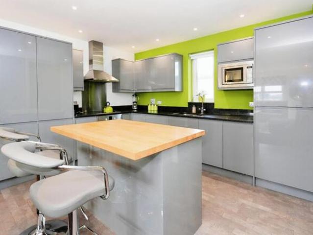 3 bedroom apartment for sale in Greyfriars Road, Cardiff, CF10
