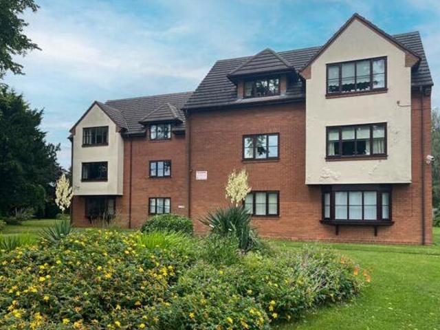 3 Bedroom Apartment For Sale In Leicester