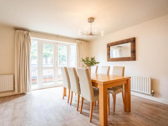 3 bedroom apartment for sale in Park Wharf, Nottingham, NG7
