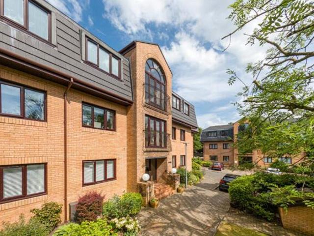 3 bedroom apartment for sale in The Beeches, Ayr Road, Newton Mearns, Glasgow, G77