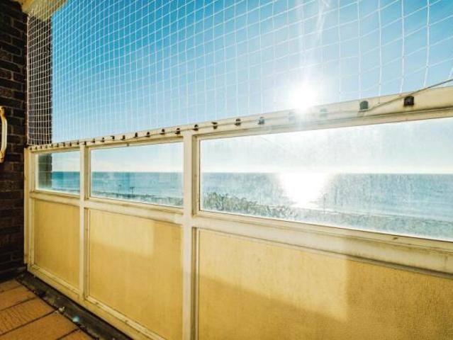 3 bedroom apartment for sale in West Parade, Worthing, BN11
