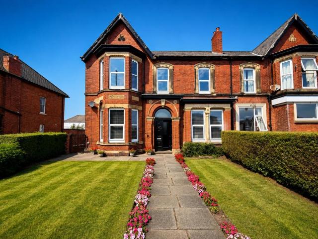 3 bedroom apartment for sale