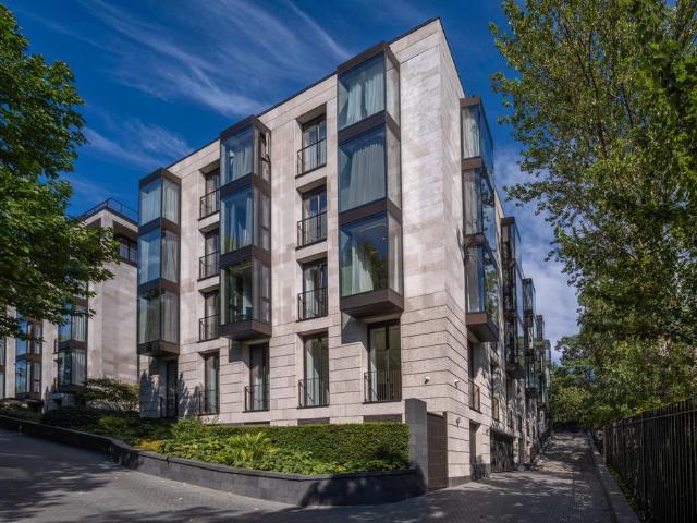 3 bedroom apartment for sale