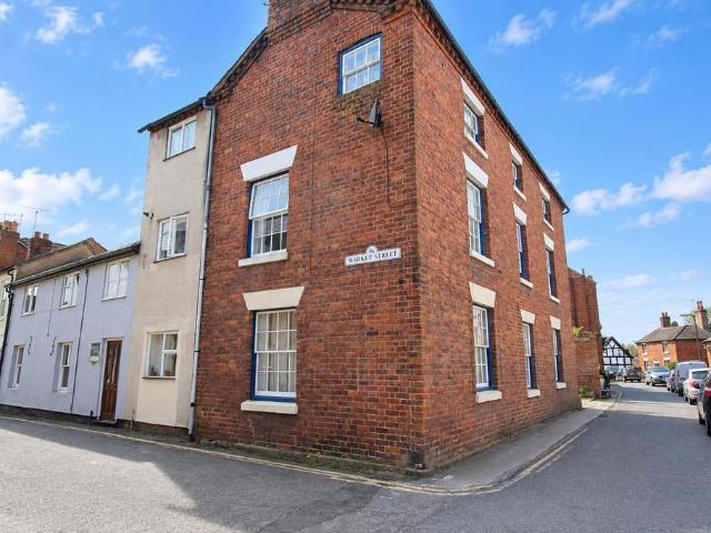 3 bedroom apartment for sale