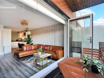 3 bedroom apartment for sale