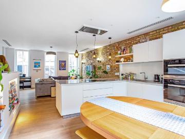 3 bedroom apartment for sale