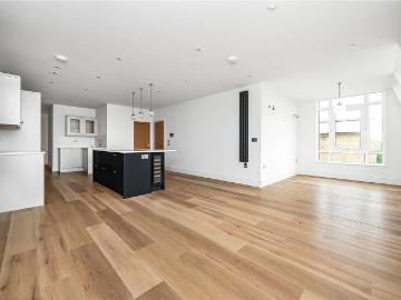 3 bedroom apartment for sale
