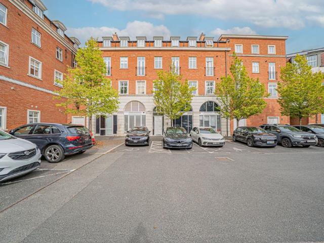3 bedroom apartment for sale