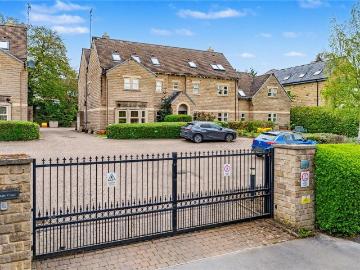 Weetwood Leeds, LS6, Bradford and West Yorkshire, North England