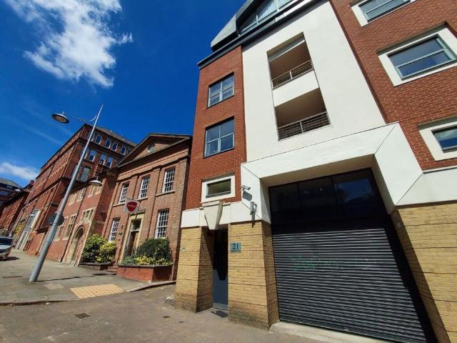 3 bedroom apartment for sale