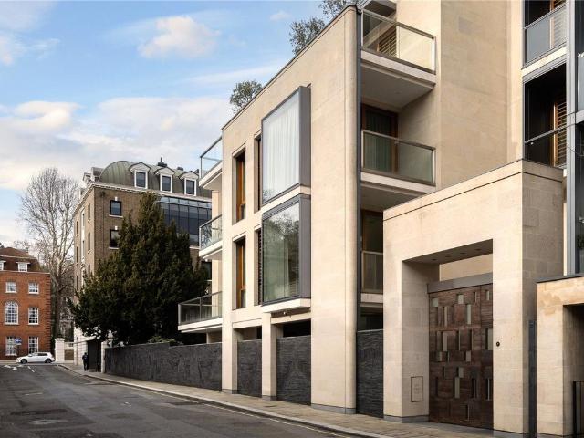 3 bedroom apartment for sale