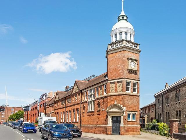 3 bedroom apartment for sale