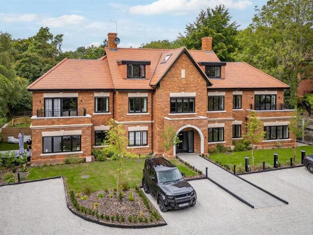3 bedroom apartment for sale