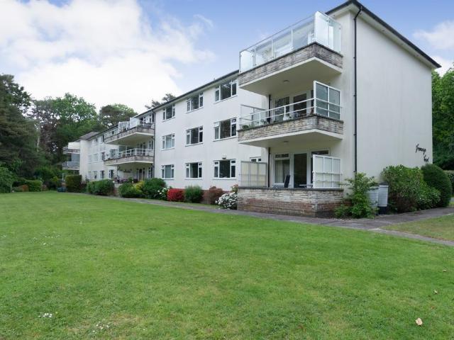 3 bedroom apartment for sale