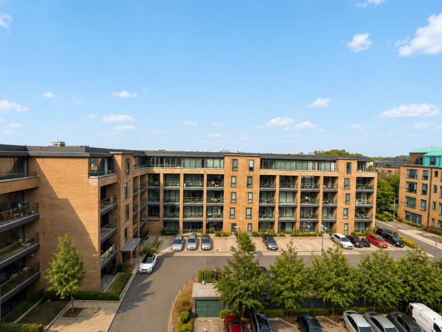 3 bedroom apartment for sale
