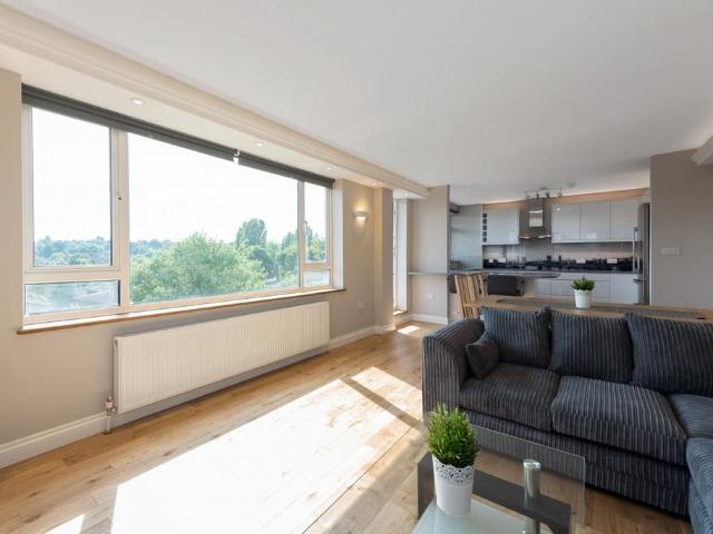 3 bedroom apartment for sale