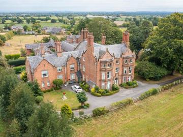 3 bedroom apartment for sale