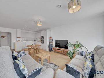 3 bedroom apartment for sale