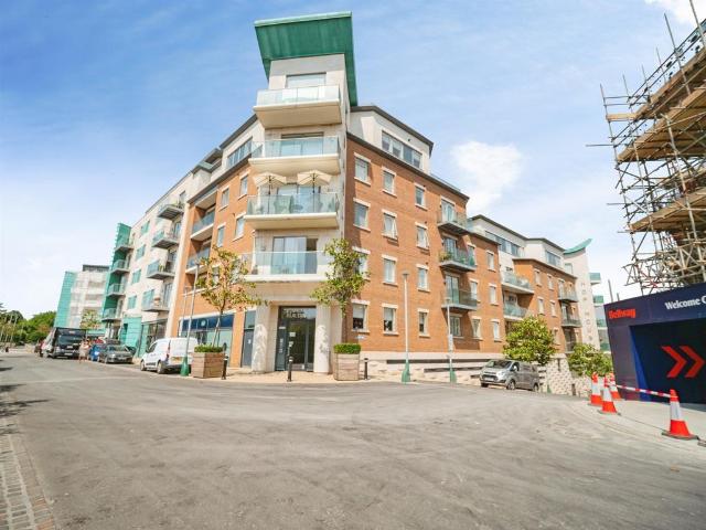 3 bedroom apartment for sale