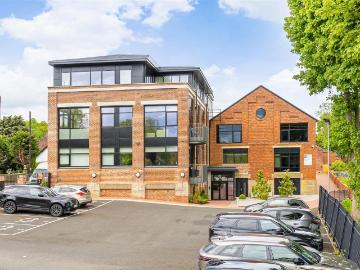 3 bedroom apartment for sale