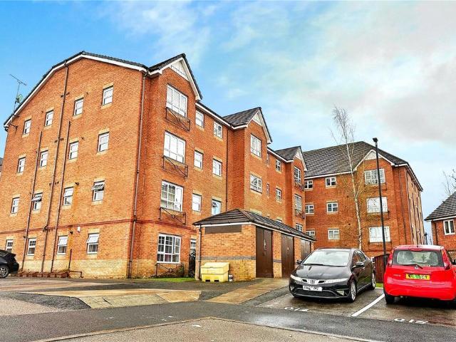 3 bedroom apartment for sale