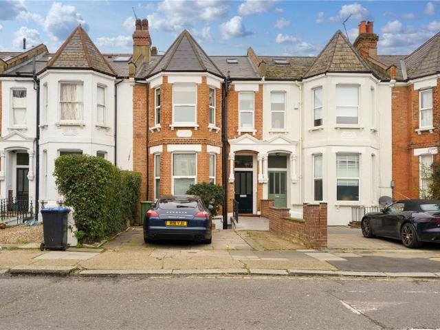 3 bedroom apartment for sale