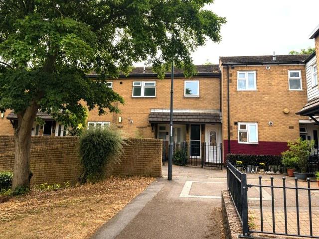 3 bedroom apartment for sale
