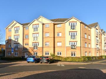 3 bedroom apartment for sale