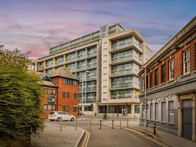 3 bedroom apartment for sale