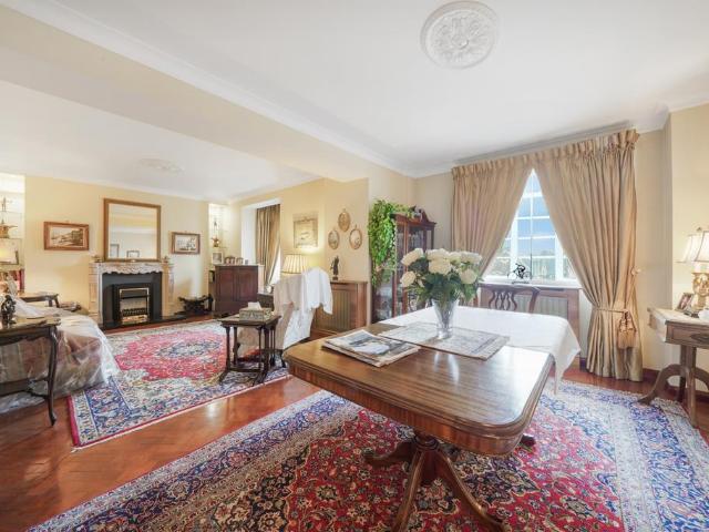 3 bedroom apartment for sale